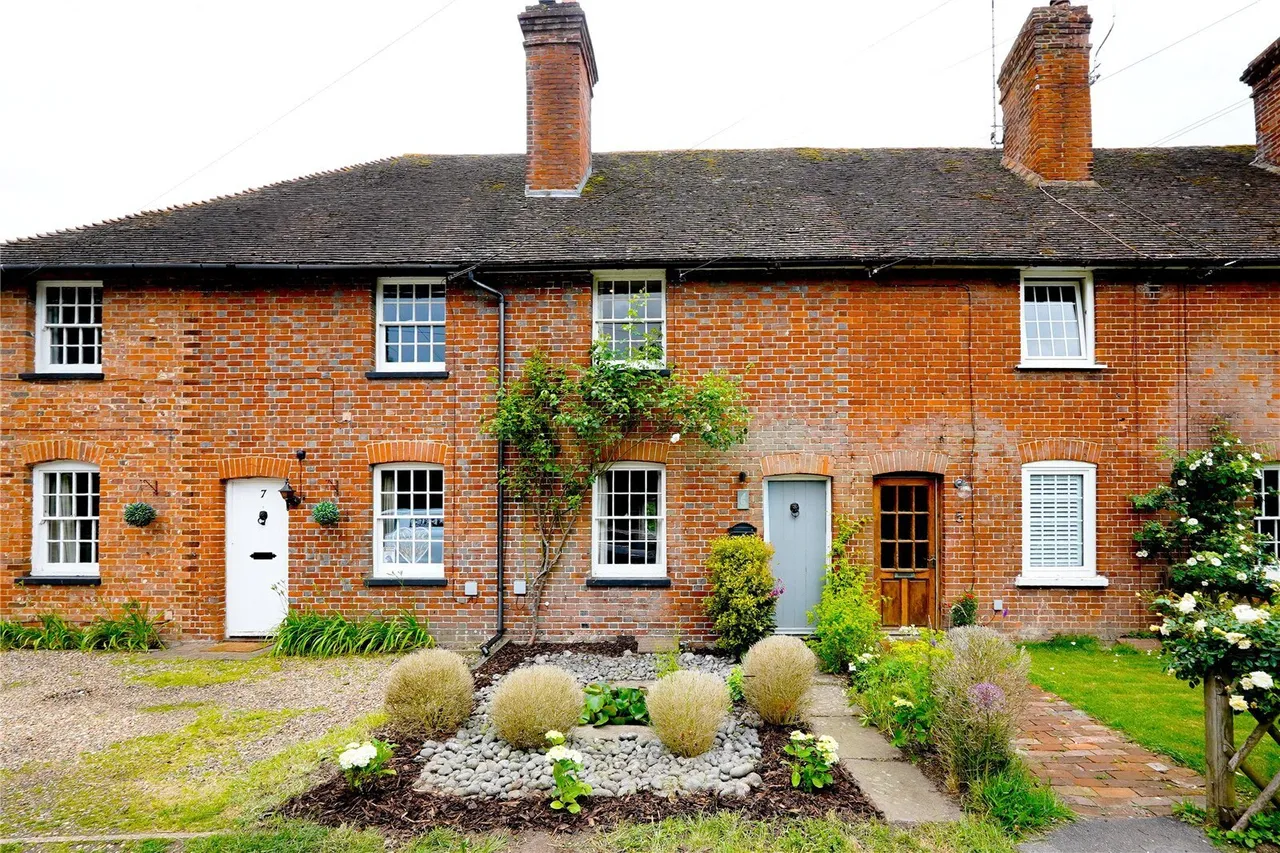 3 bed house for sale — The Street, Bishopsbourne, Canterbury, Kent, CT4