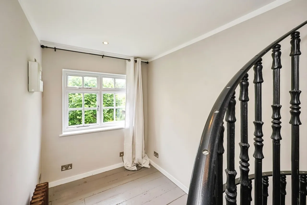The Street, Bishopsbourne, Canterbury, Kent, CT4, photo 8