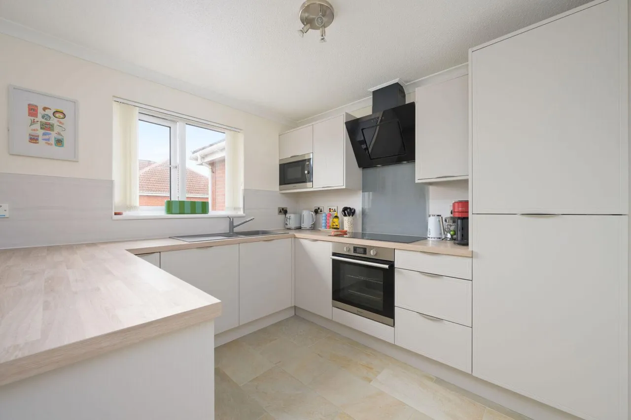 Bell Court, Falkirk, Fk2 9GE, photo 2
