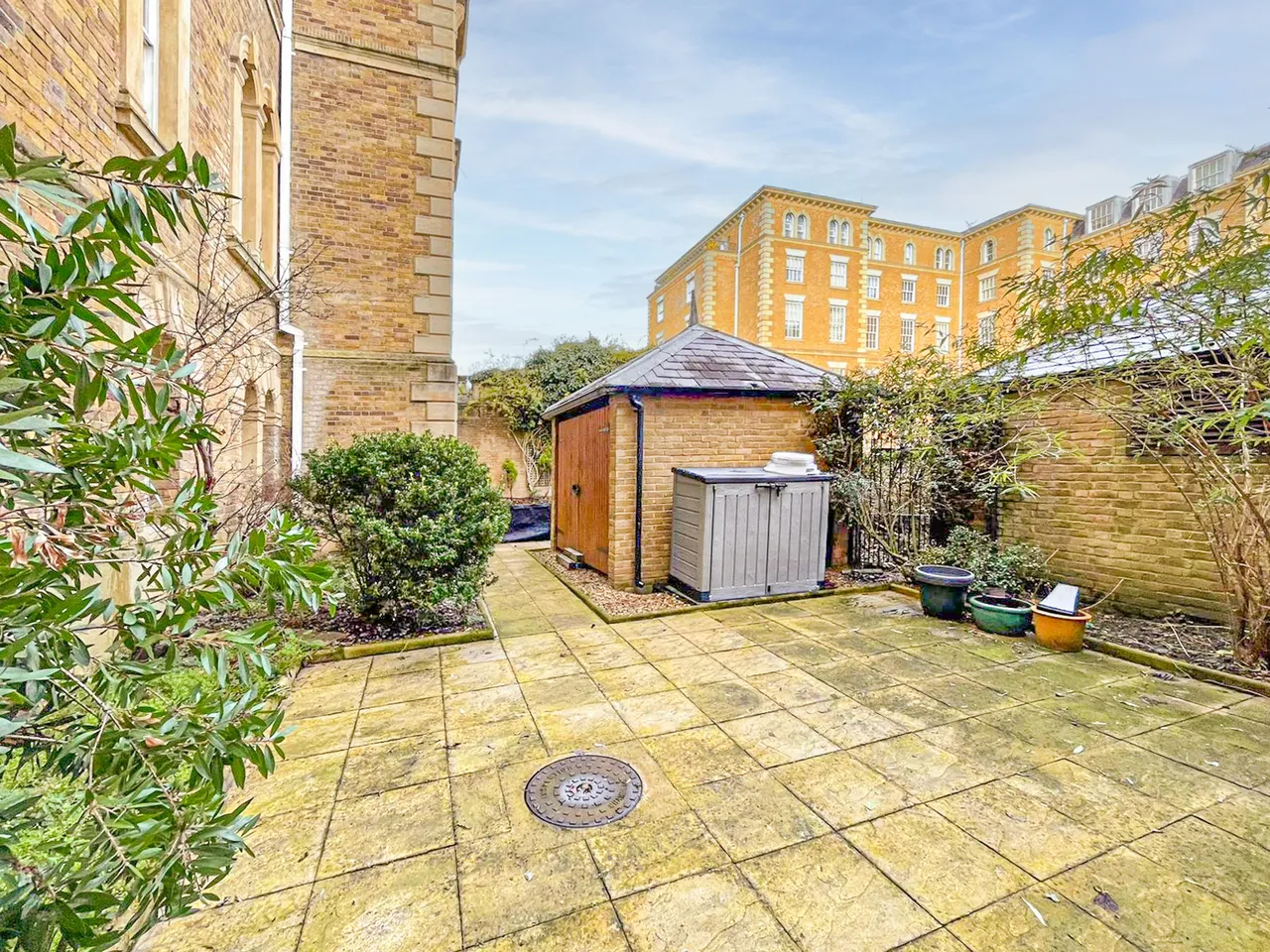London, N11, photo 8