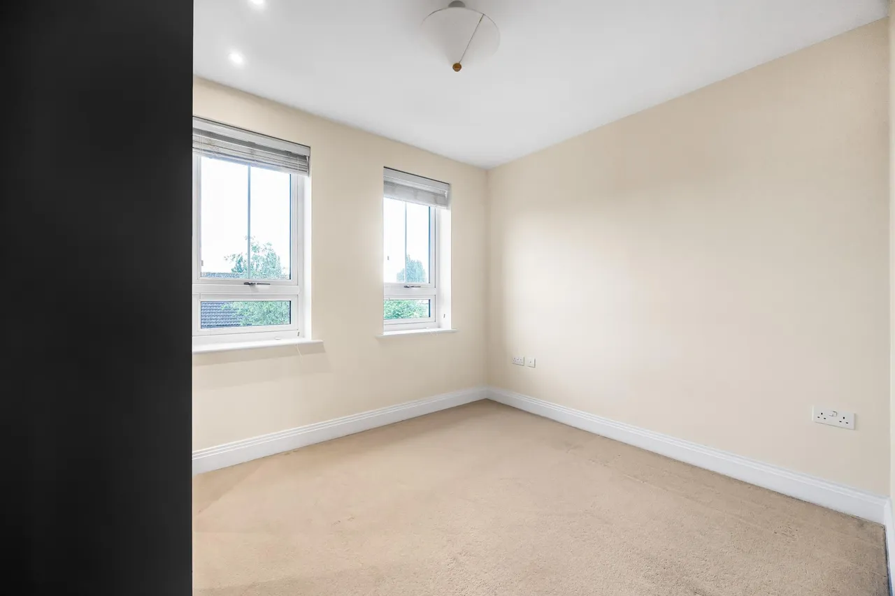 Raven Drive, Boulters Meadow, Maidenhead, SL6, photo 8
