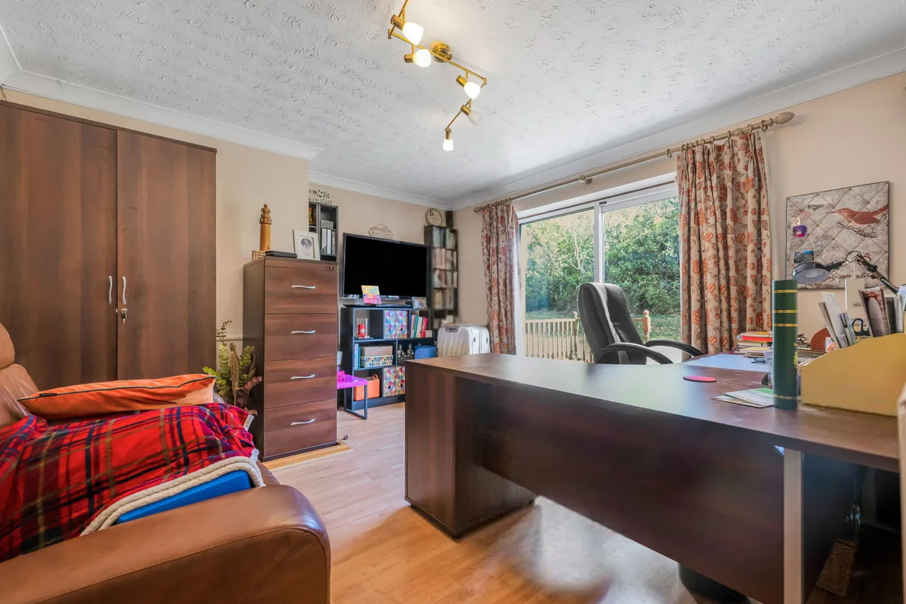 Slapton Road, Little Billington, photo 9