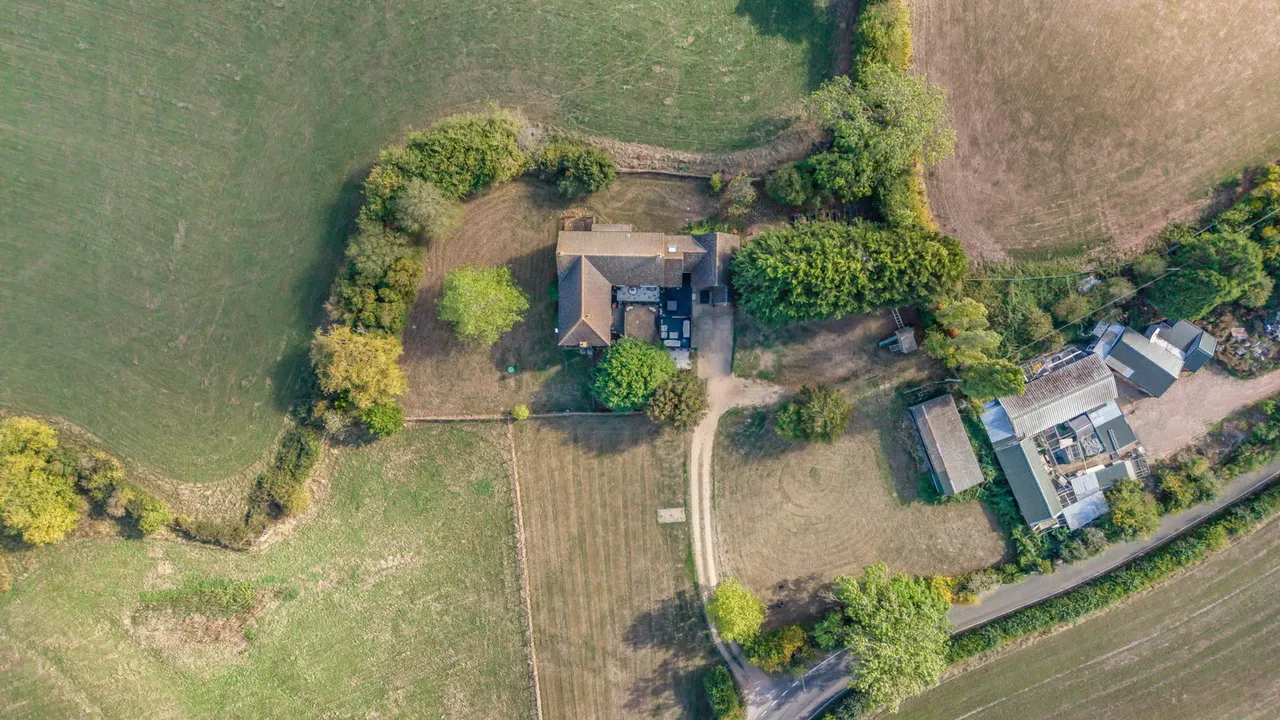 Slapton Road, Little Billington, photo 20