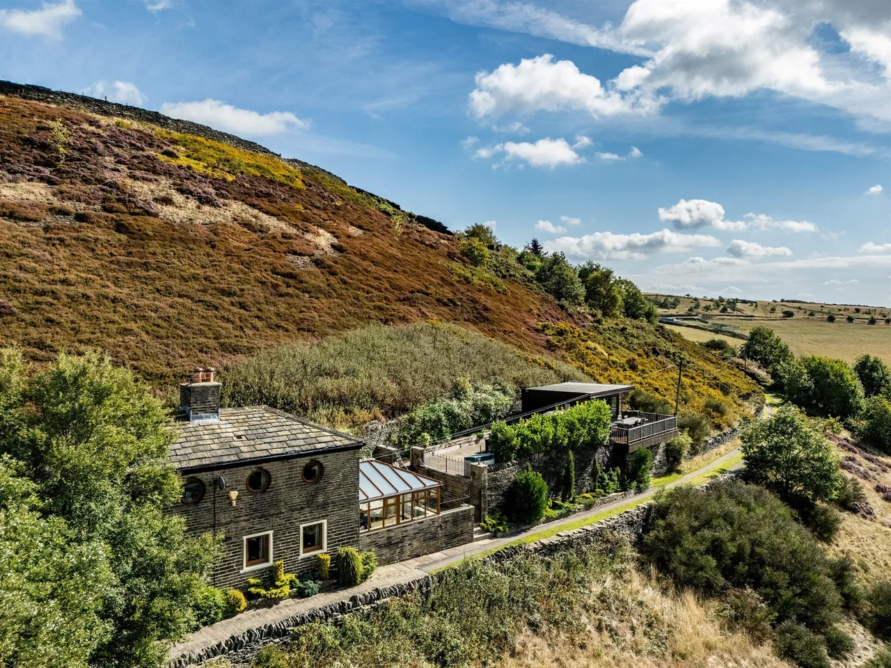 Pule Hill, Boothtown, Halifax, photo 11