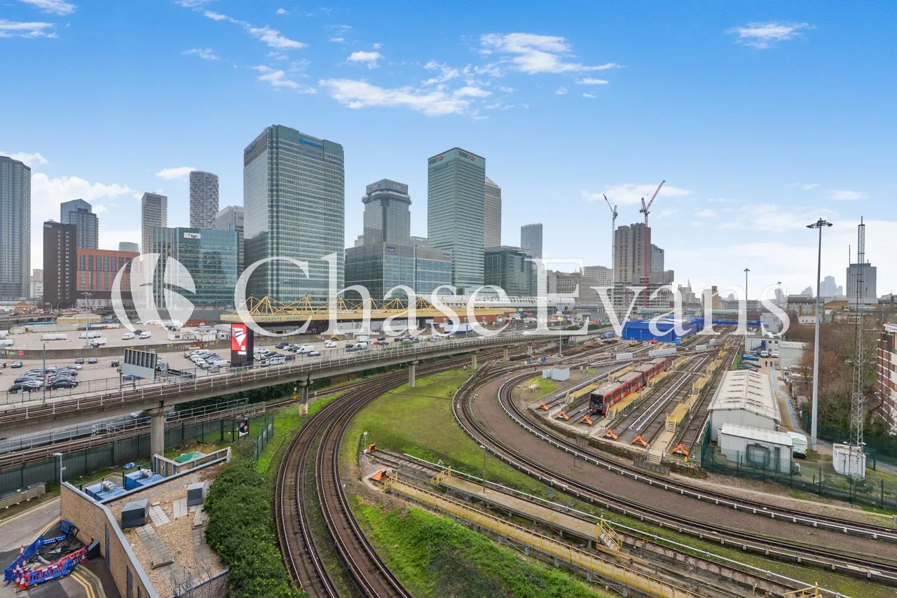 Delancey Apartments, 12 Williamsburg Plaza, Canary Wharf, London, E14, photo 12