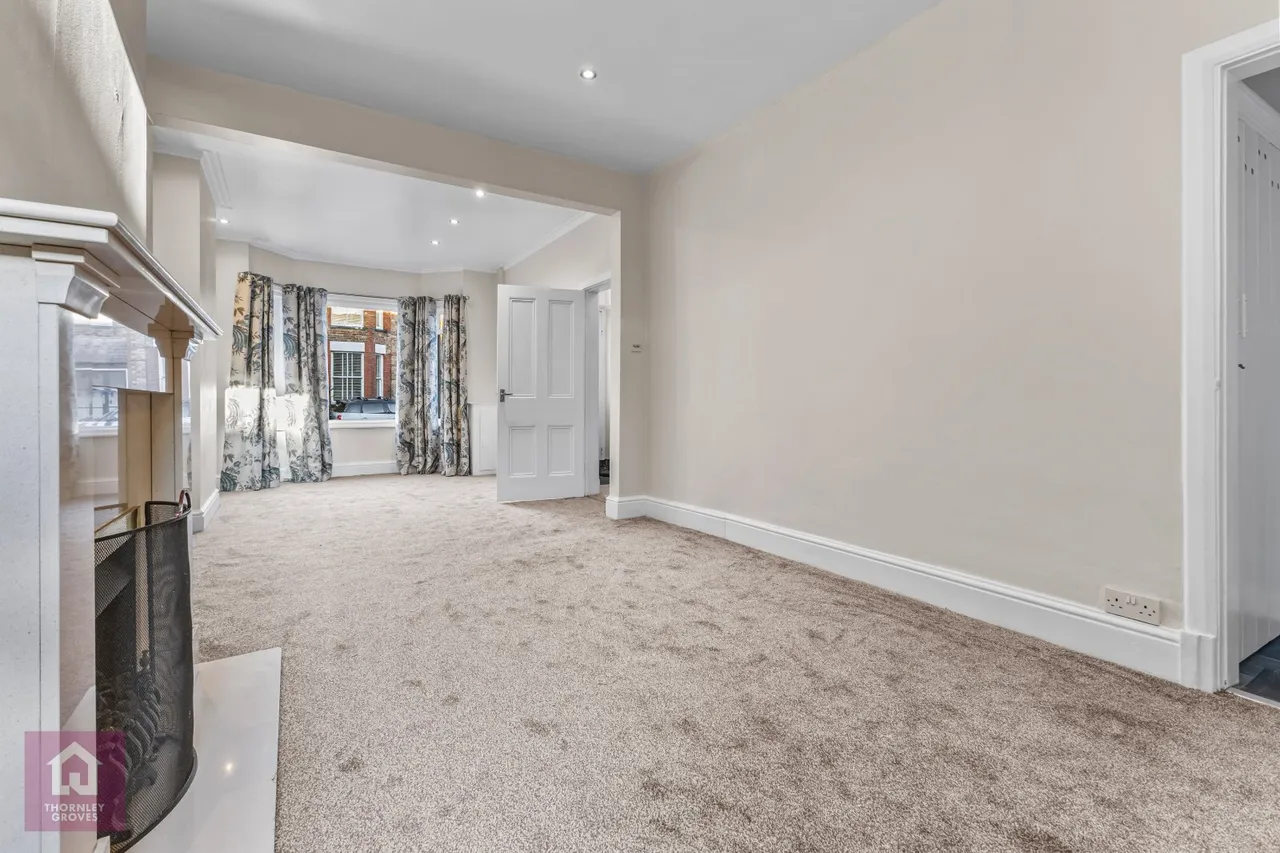 Park Road, Hale, WA15, photo 20