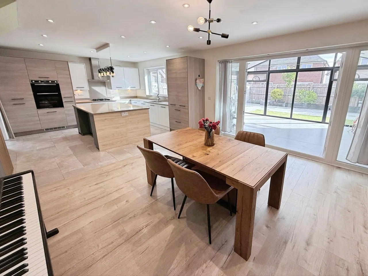Alfred Nock Drive, Priorslee, TF2, photo 2