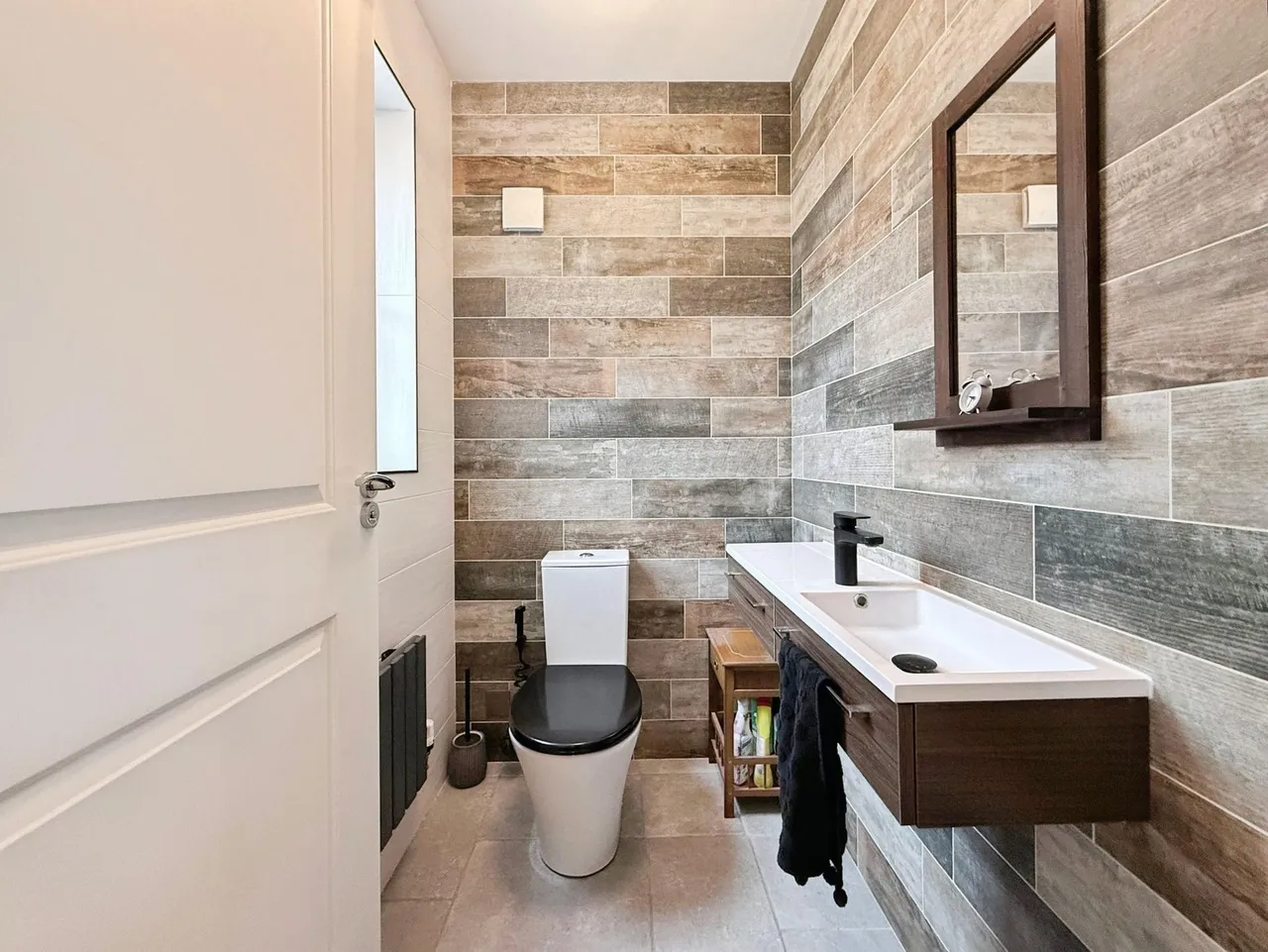 Alfred Nock Drive, Priorslee, TF2, photo 21