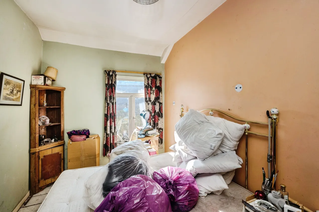 Prospect Place, Ystalyfera, photo 11