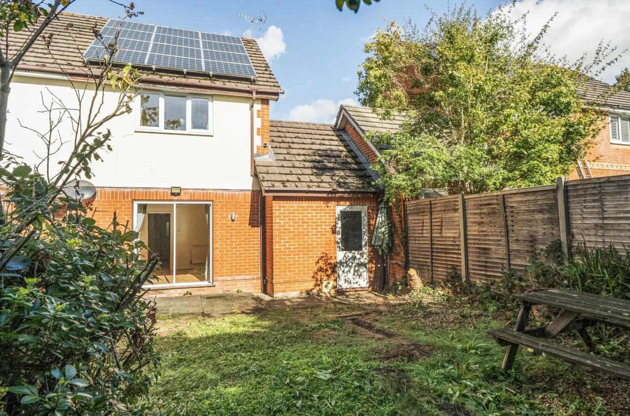Davy Close, Wokingham, RG40, photo 17