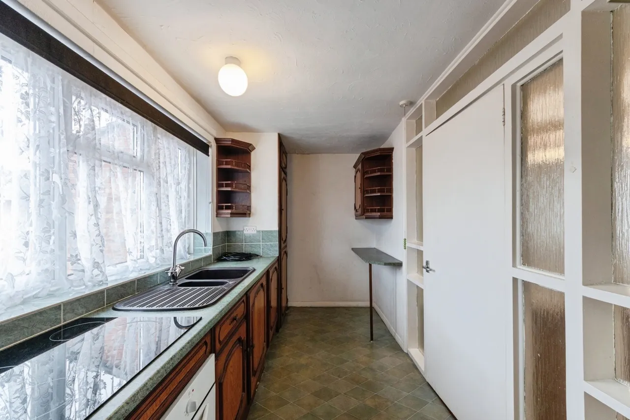 Gosford Walk, Solihull, West Midlands, B92, photo 12
