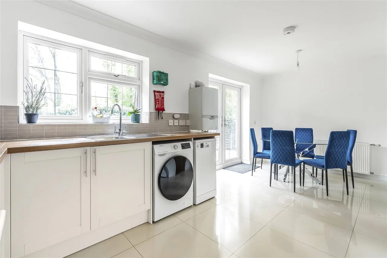 Manor Road, Guildford, GU2, photo 20