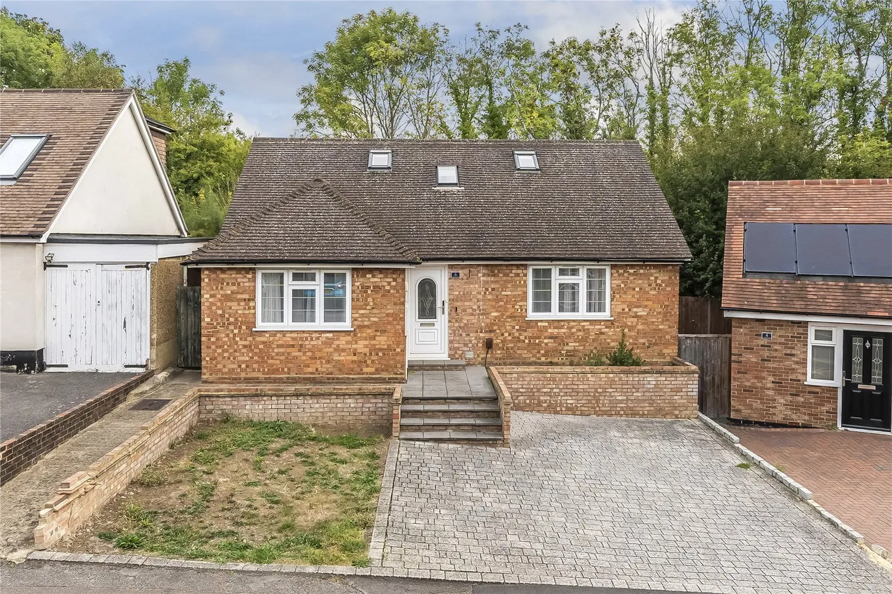 4 bed house for sale, Manor Road, Guildford, GU2