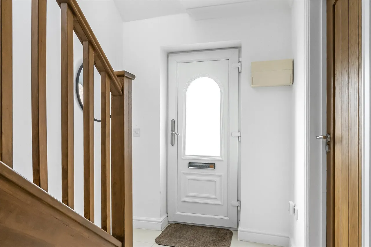 Manor Road, Guildford, GU2, photo 15