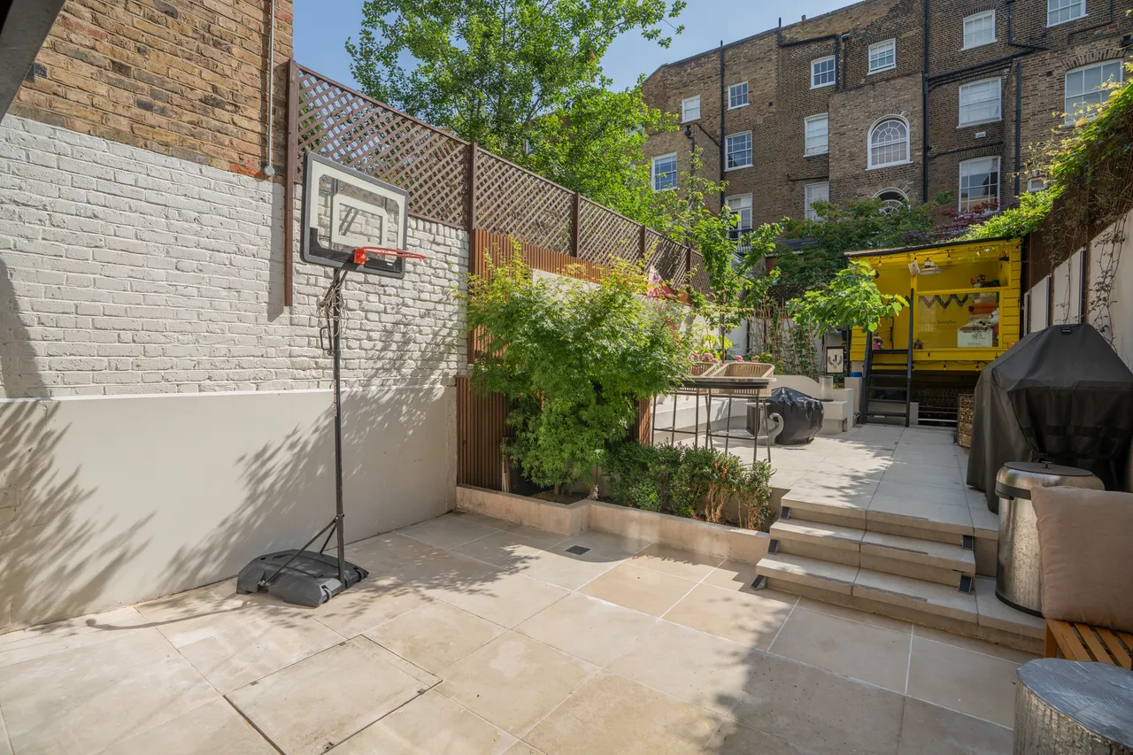 Hereford Road, Bayswater, London, photo 7