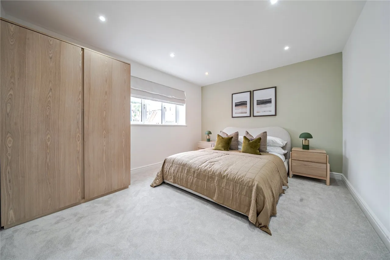 Potters Farm Close, BR2, photo 11