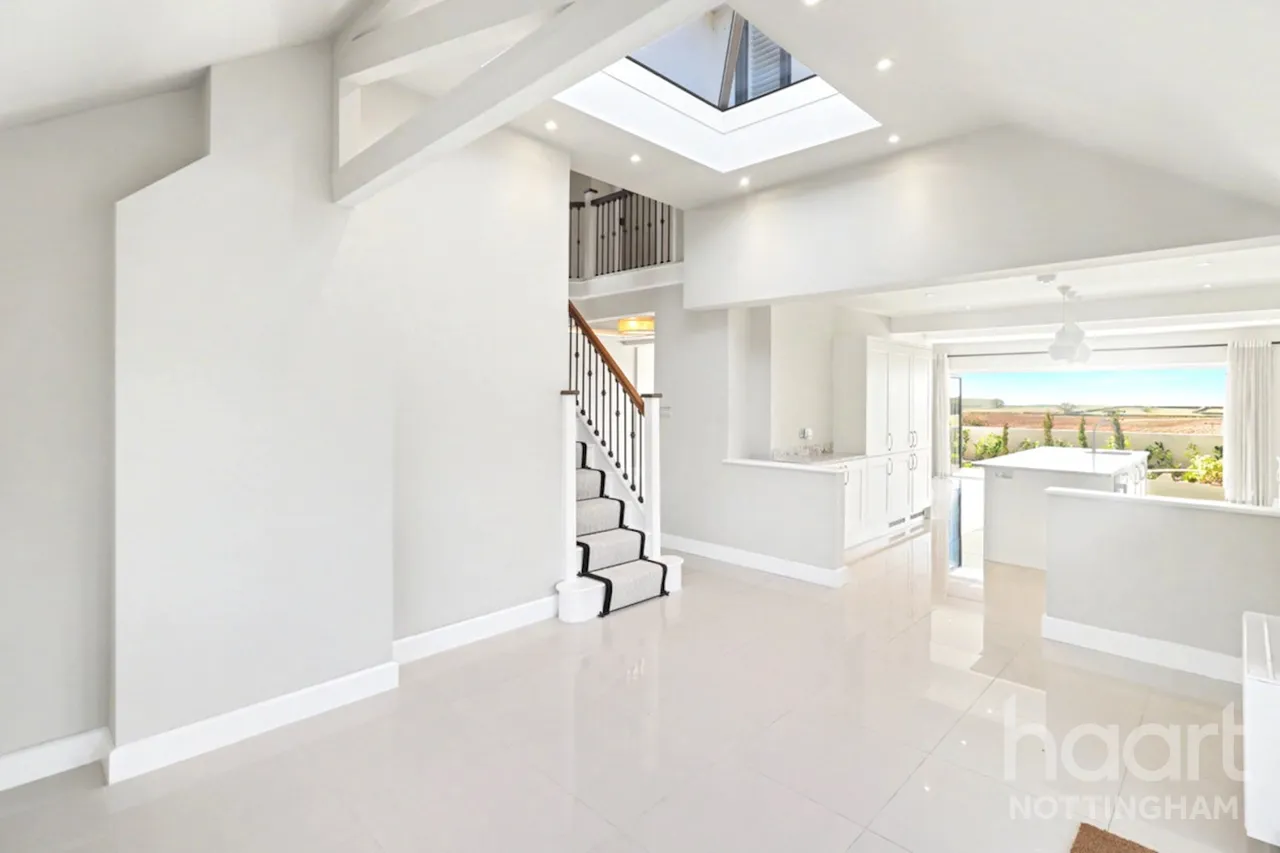 Main Street, Bradmore, NG11, photo 15
