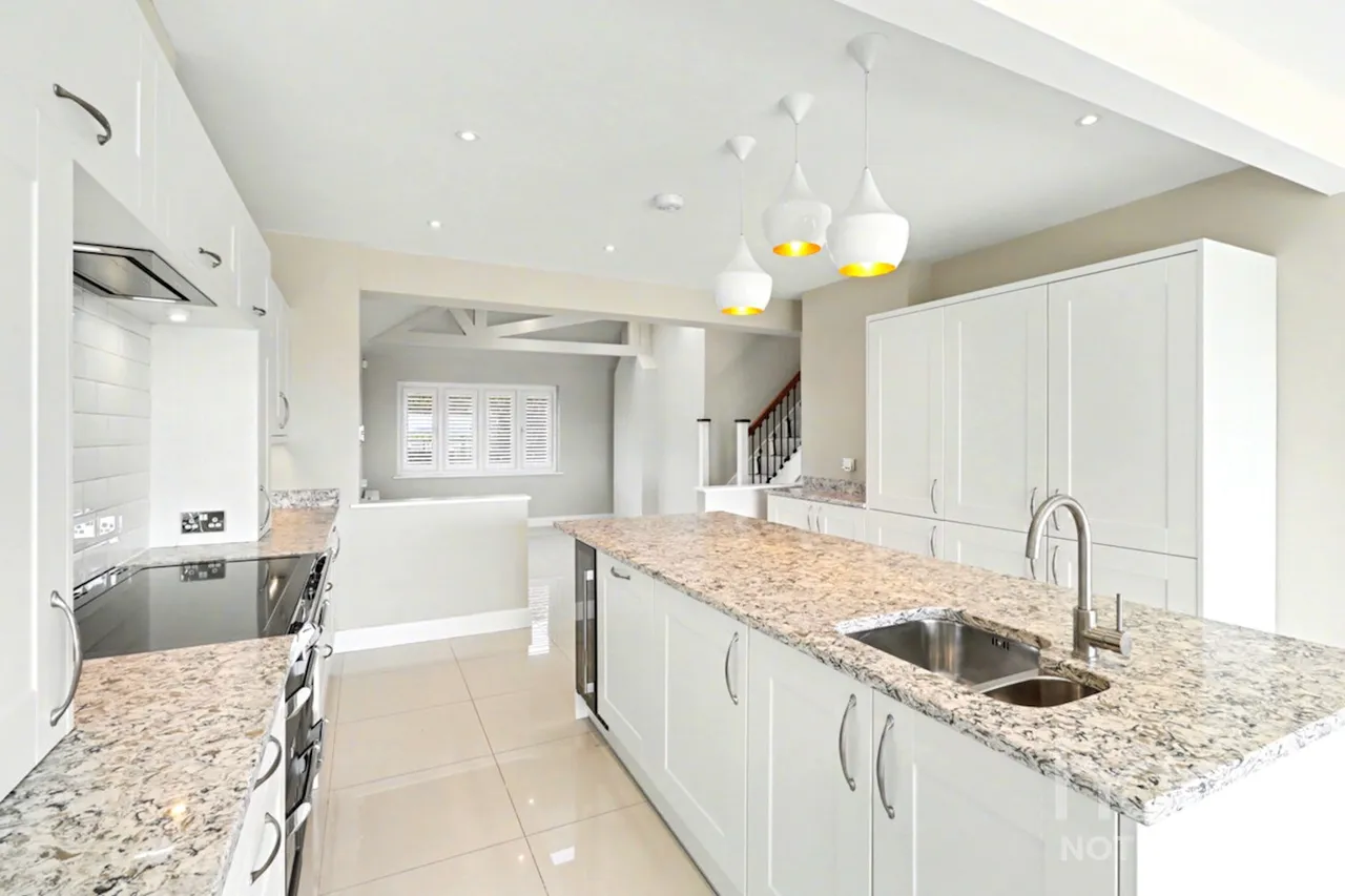 Main Street, Bradmore, NG11, photo 17
