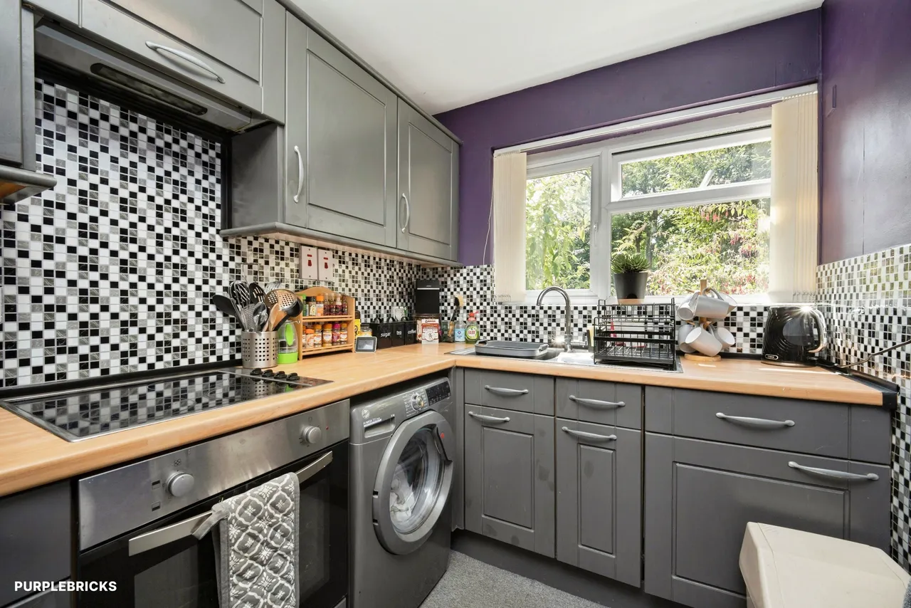 Ulverley Crescent, Solihull, B92, photo 15