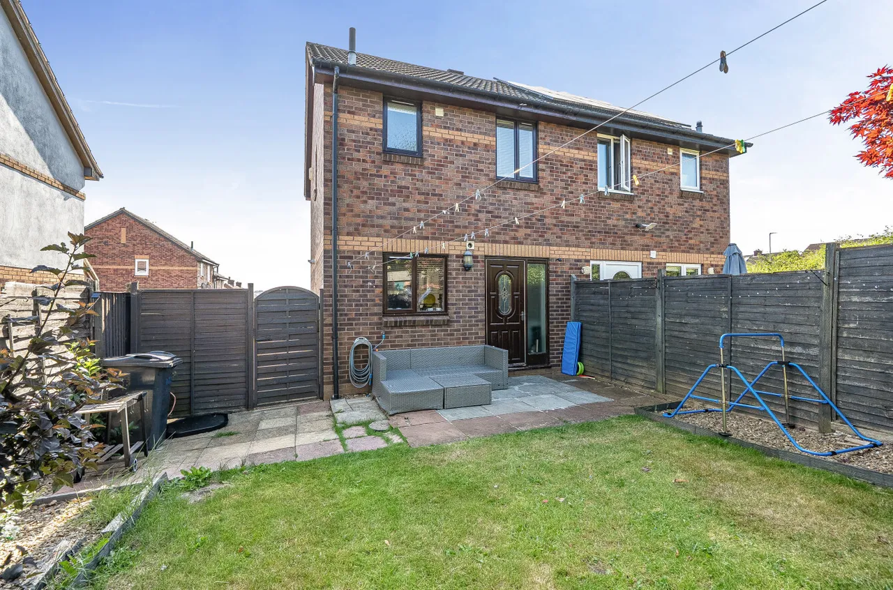 Kent Road, Pudsey, LS28, photo 16