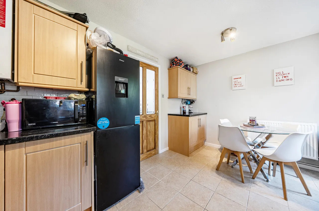 Kent Road, Pudsey, LS28, photo 6