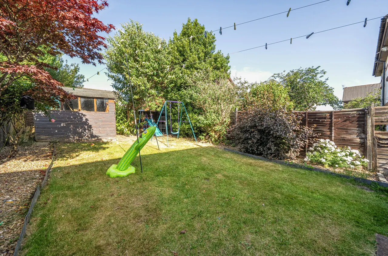 Kent Road, Pudsey, LS28, photo 17