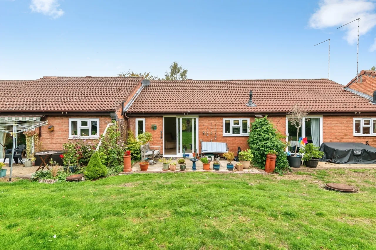 Kingfishers Court, West Bridgford, NG2, photo 11
