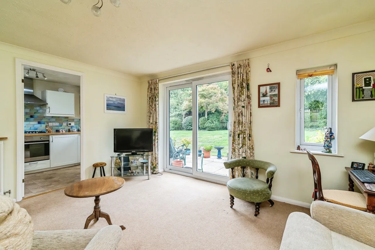 Kingfishers Court, West Bridgford, NG2, photo 5