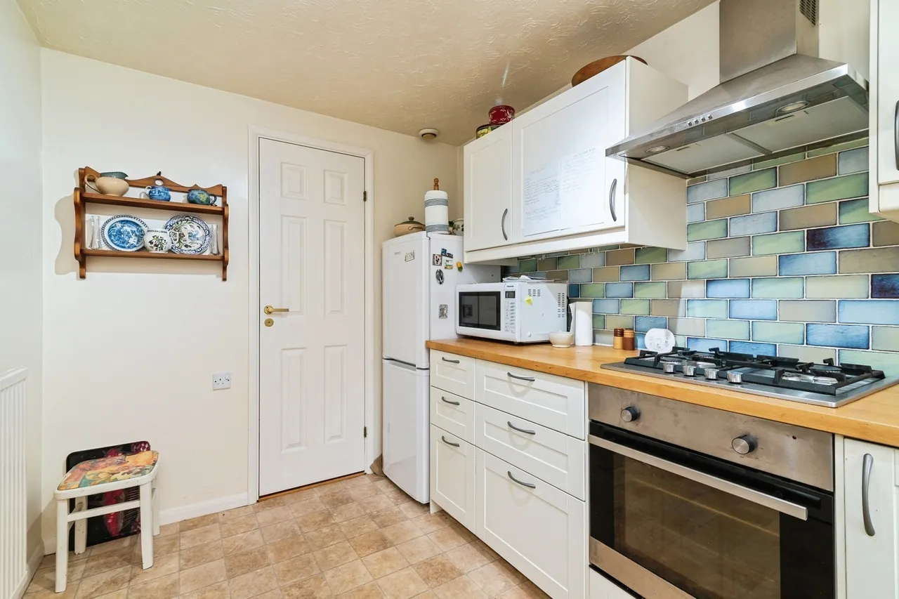 Kingfishers Court, West Bridgford, NG2, photo 4