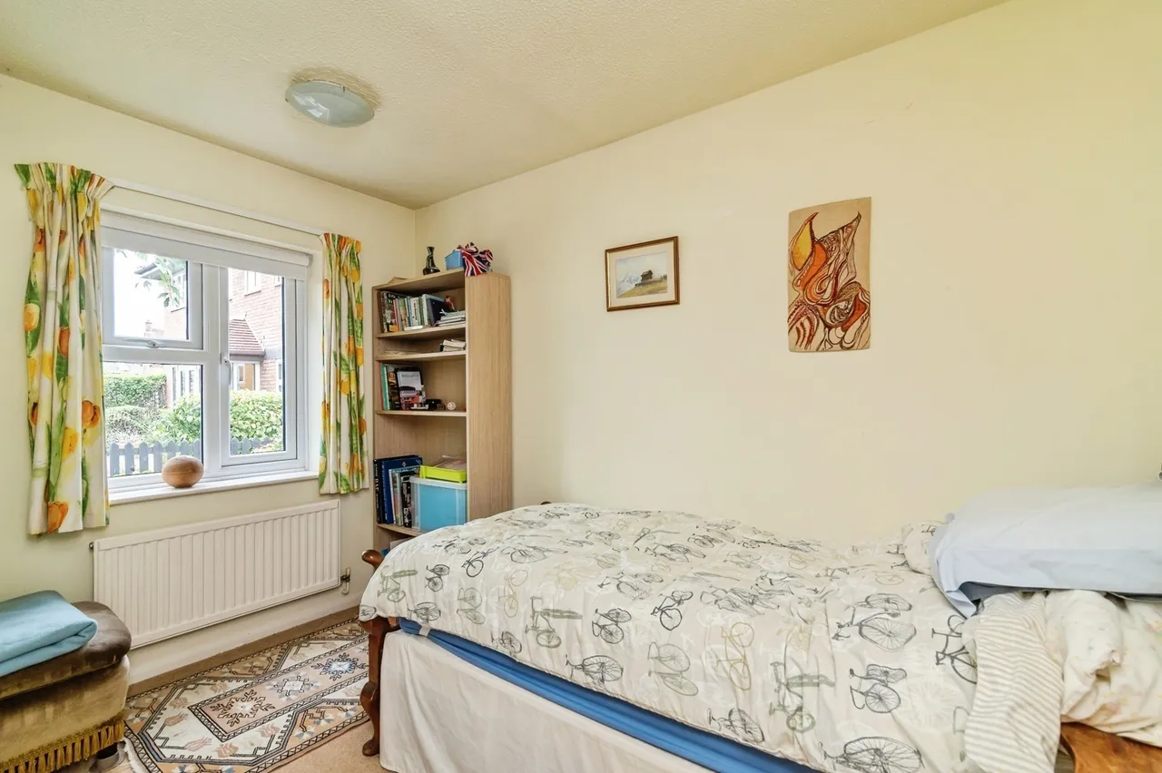 Kingfishers Court, West Bridgford, NG2, photo 14