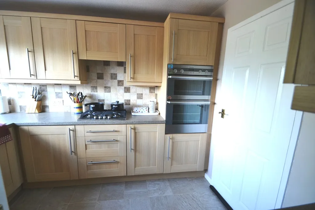 Nelson Way, Muxton, photo 4
