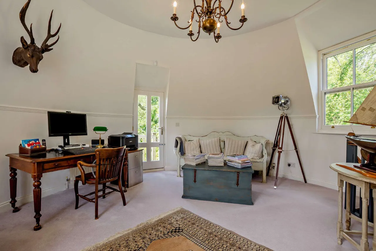 Broad Oak, Heathfield, TN21, photo 9