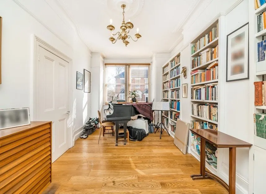 Cressida Road, Whitehall Park, N19, photo 4