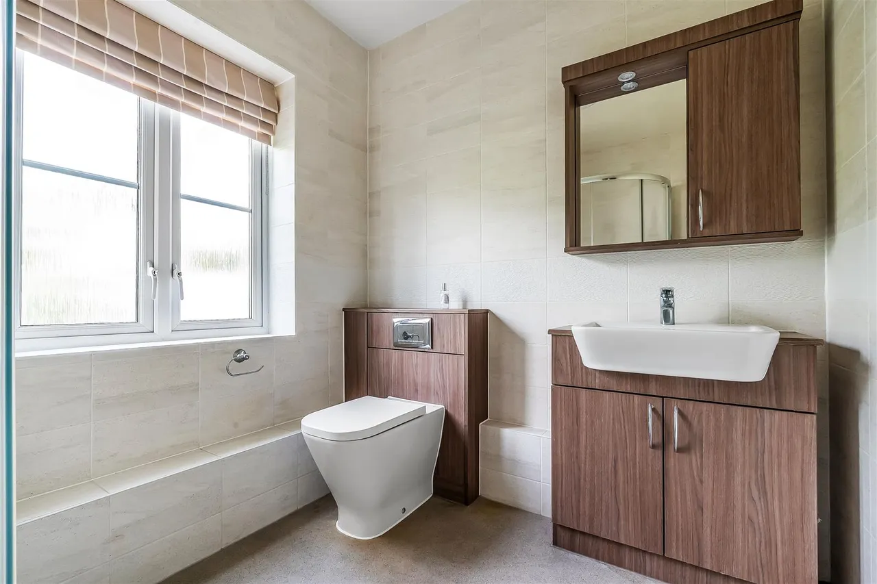Leatherhead Road, Ashtead, KT21, photo 8