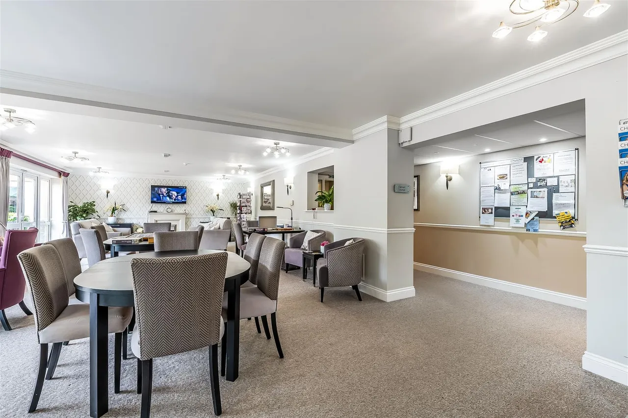 Leatherhead Road, Ashtead, KT21, photo 11