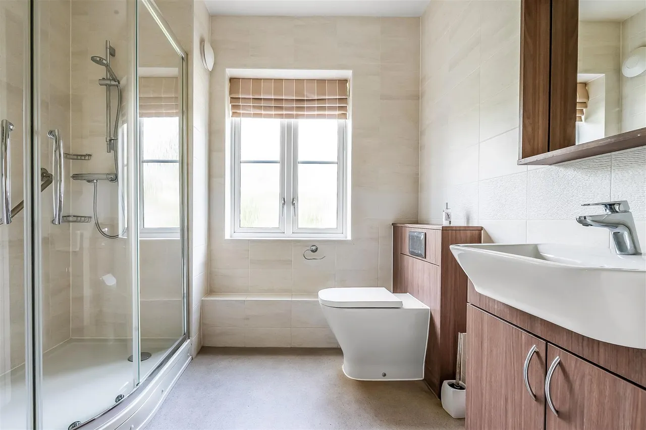 Leatherhead Road, Ashtead, KT21, photo 9