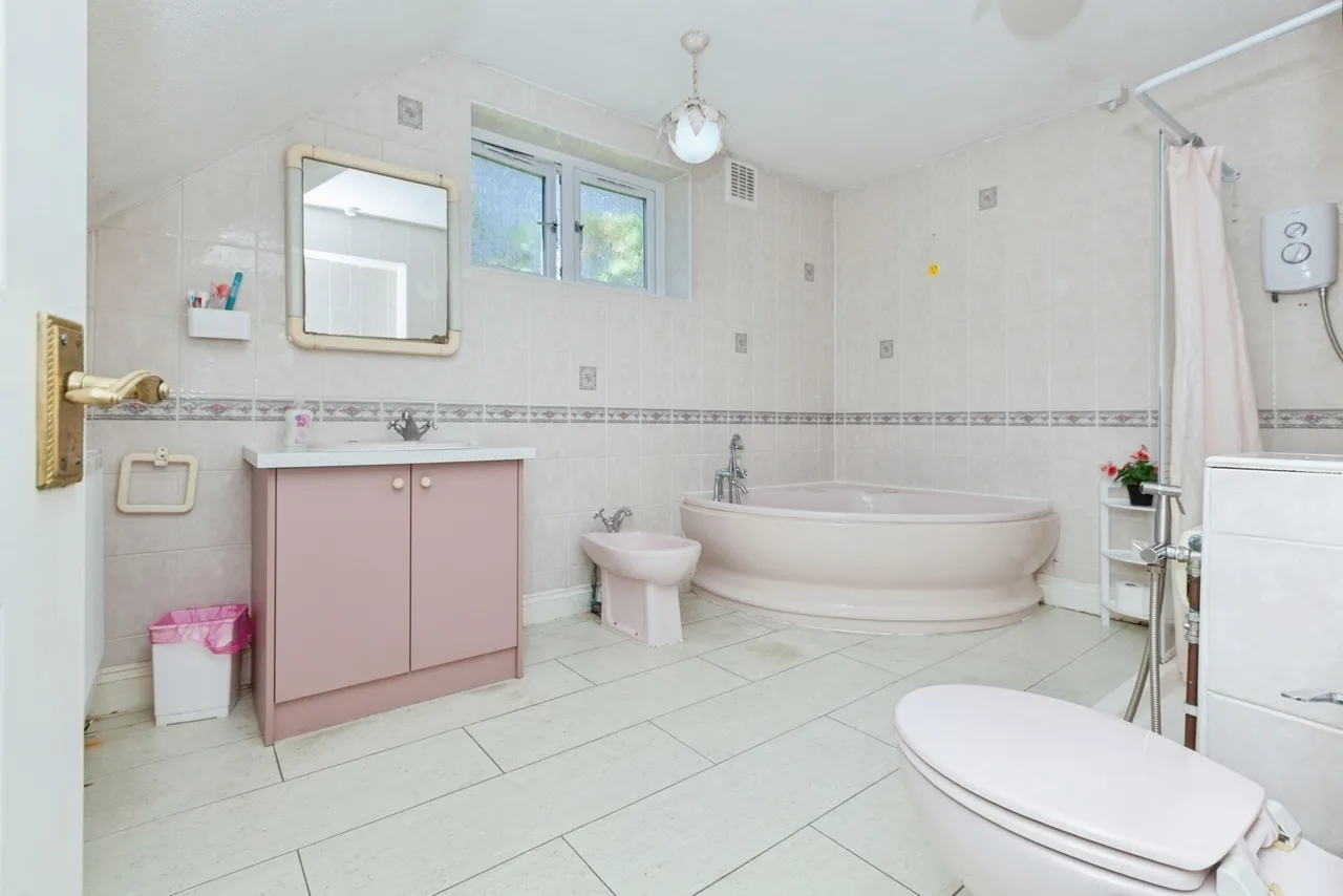 Uppingham Road, Leicester, LE5, photo 17