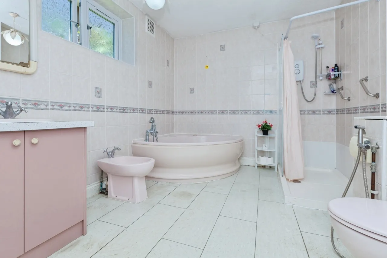 Uppingham Road, Leicester, LE5, photo 10