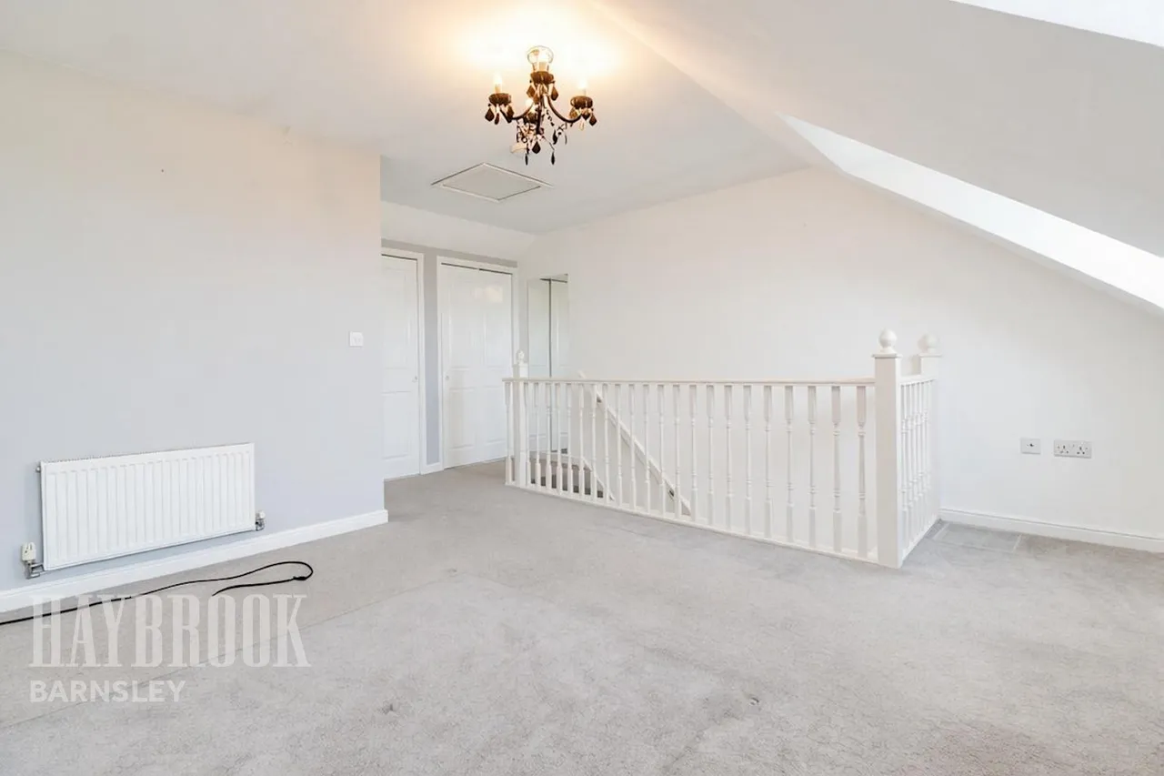 Maple Close, Kendray, photo 13