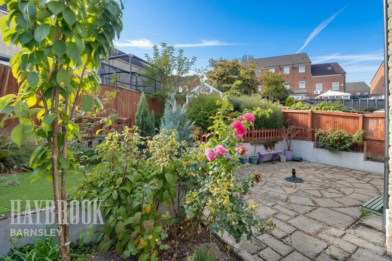 Maple Close, Kendray, photo 18