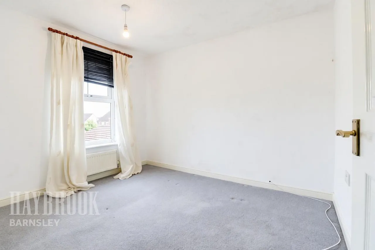 Maple Close, Kendray, photo 10