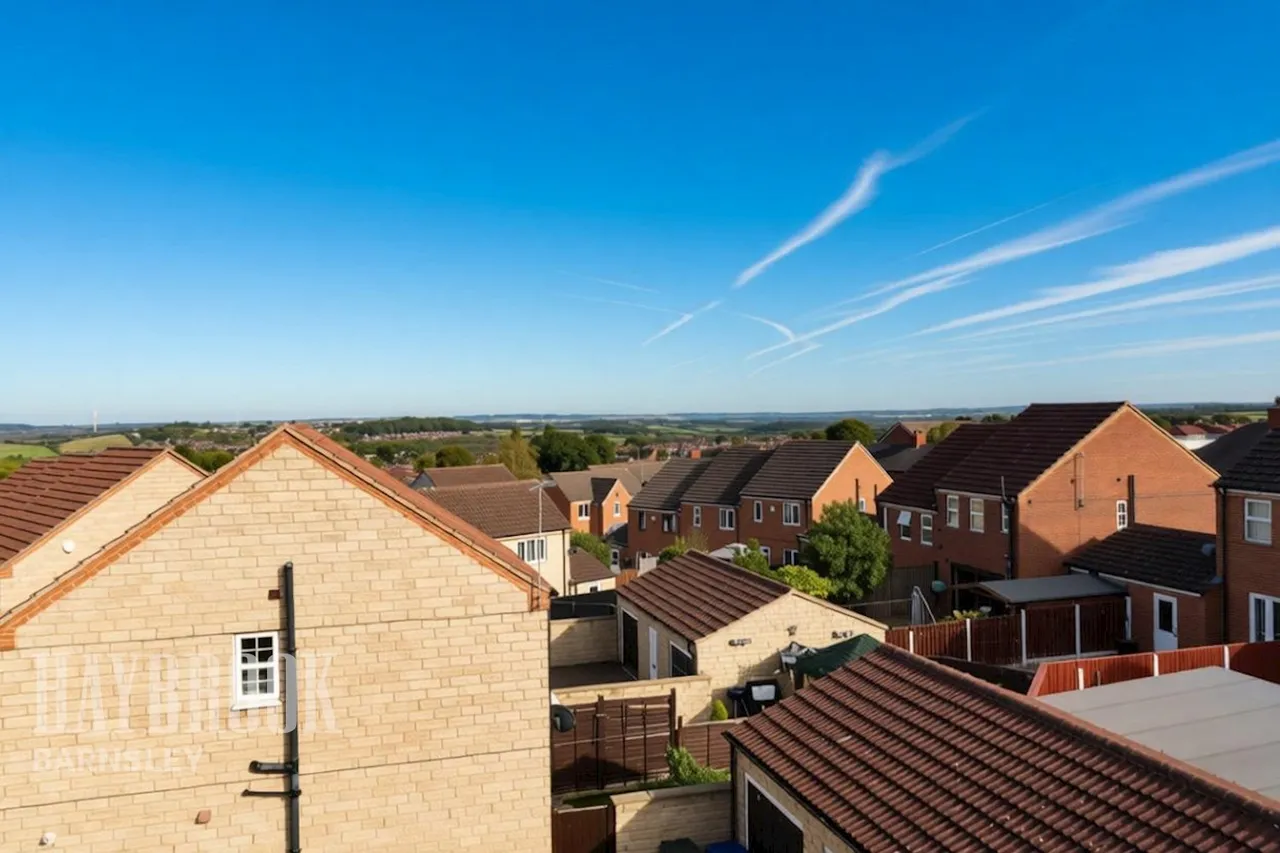 Maple Close, Kendray, photo 15