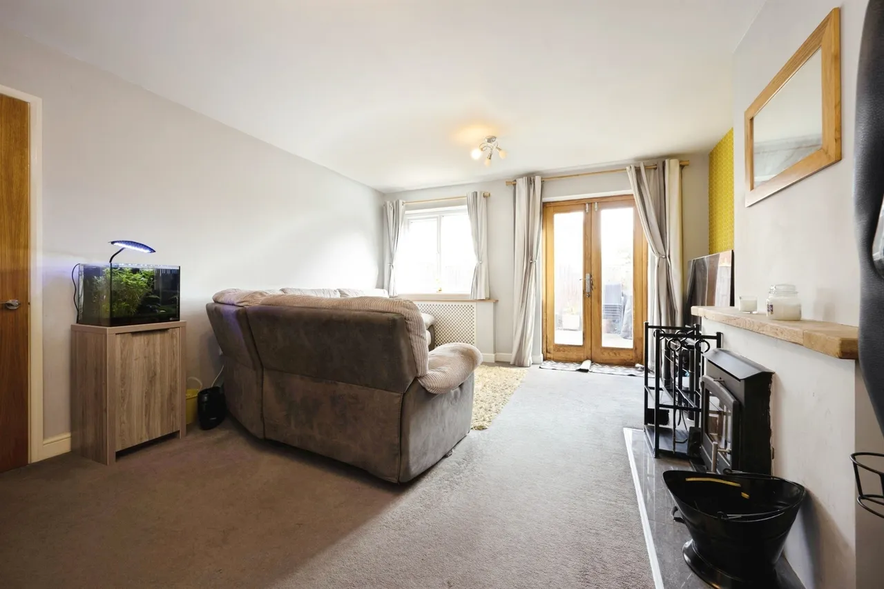 Aylesbury Road, Bierton, HP22, photo 2