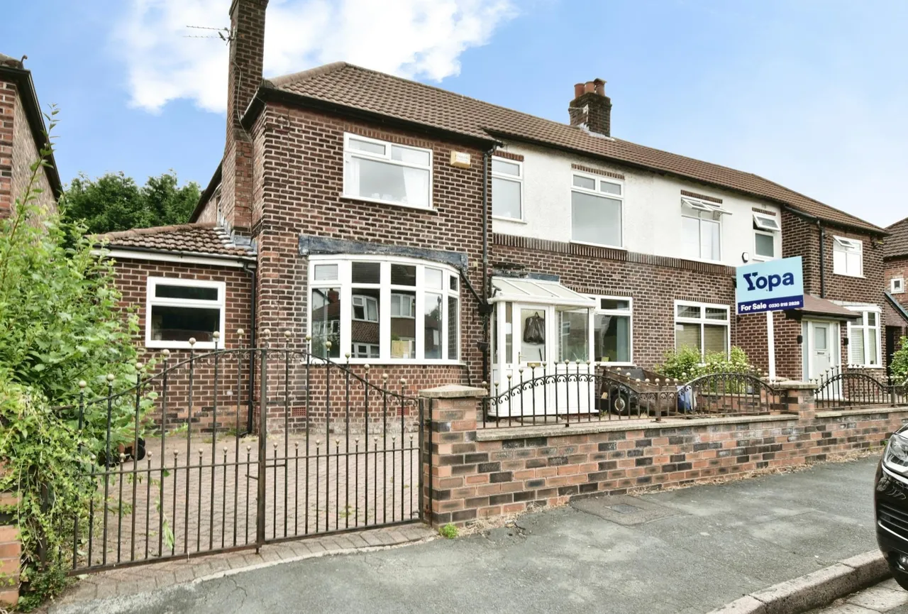 4 bed house for sale, Lingdale Road, Cheadle, SK8