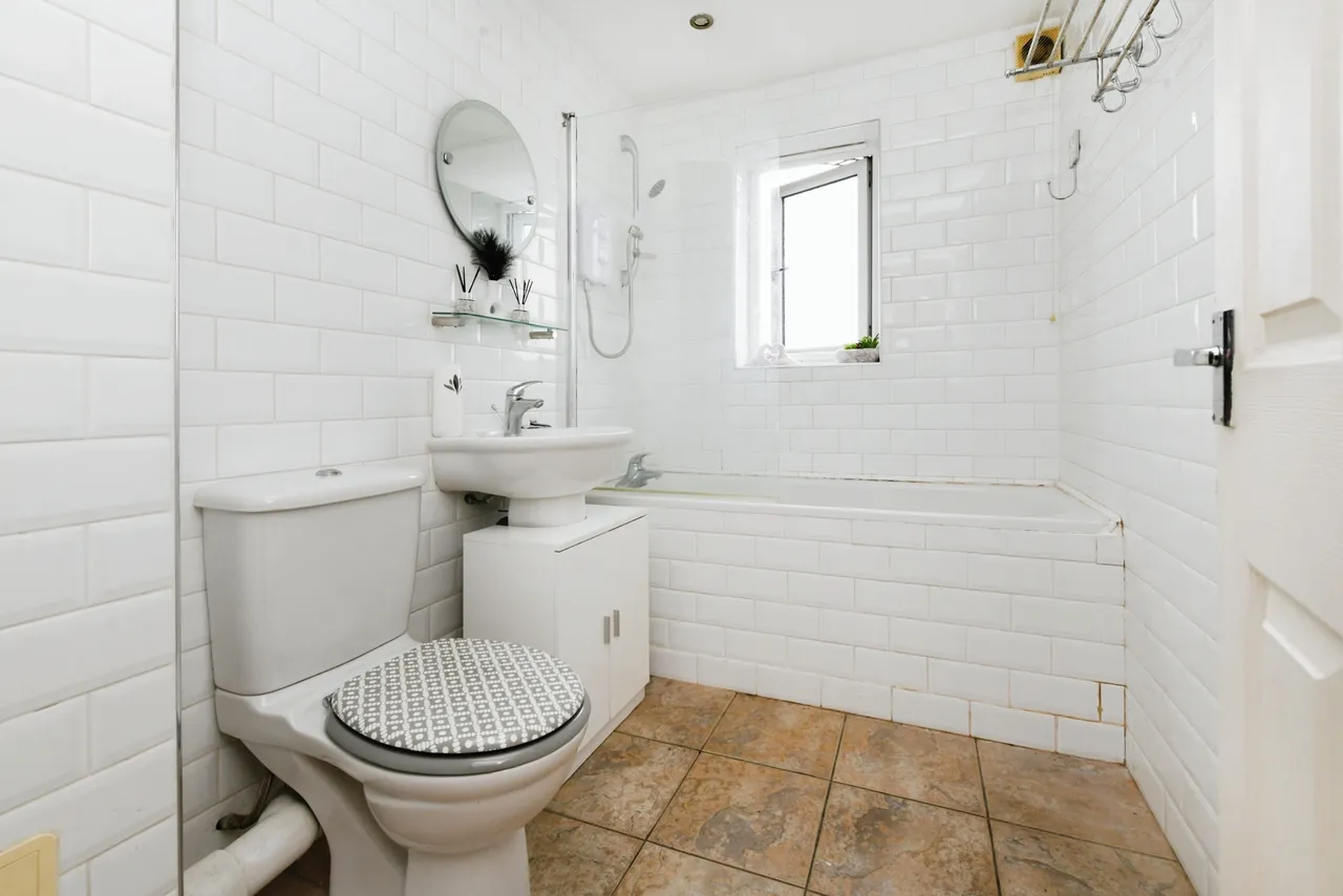 Waterville Drive, Vange, Basildon, Essex, SS16, photo 5