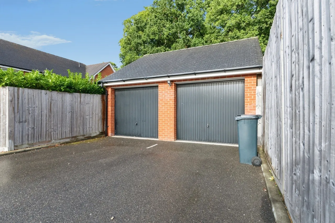 Woodland Avenue, Ferndown, BH22, photo 22