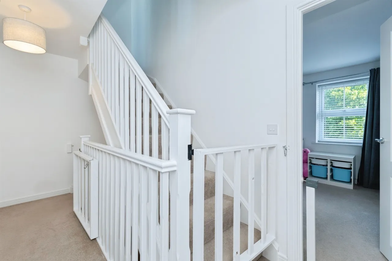 Woodland Avenue, Ferndown, BH22, photo 11
