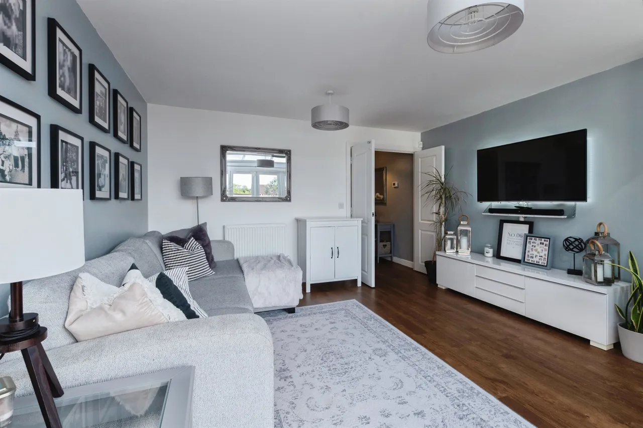 Woodland Avenue, Ferndown, BH22, photo 4
