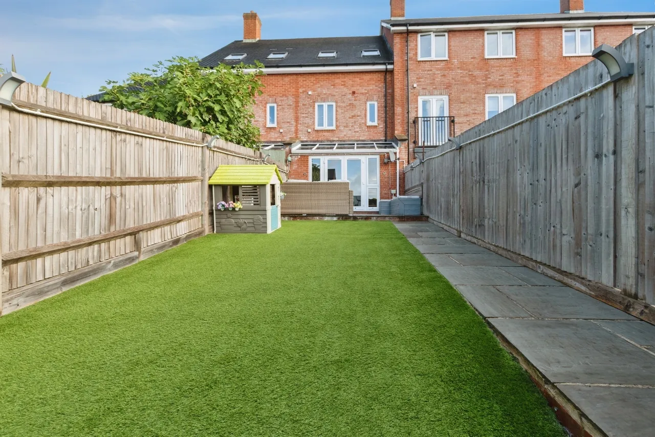 Woodland Avenue, Ferndown, BH22, photo 21
