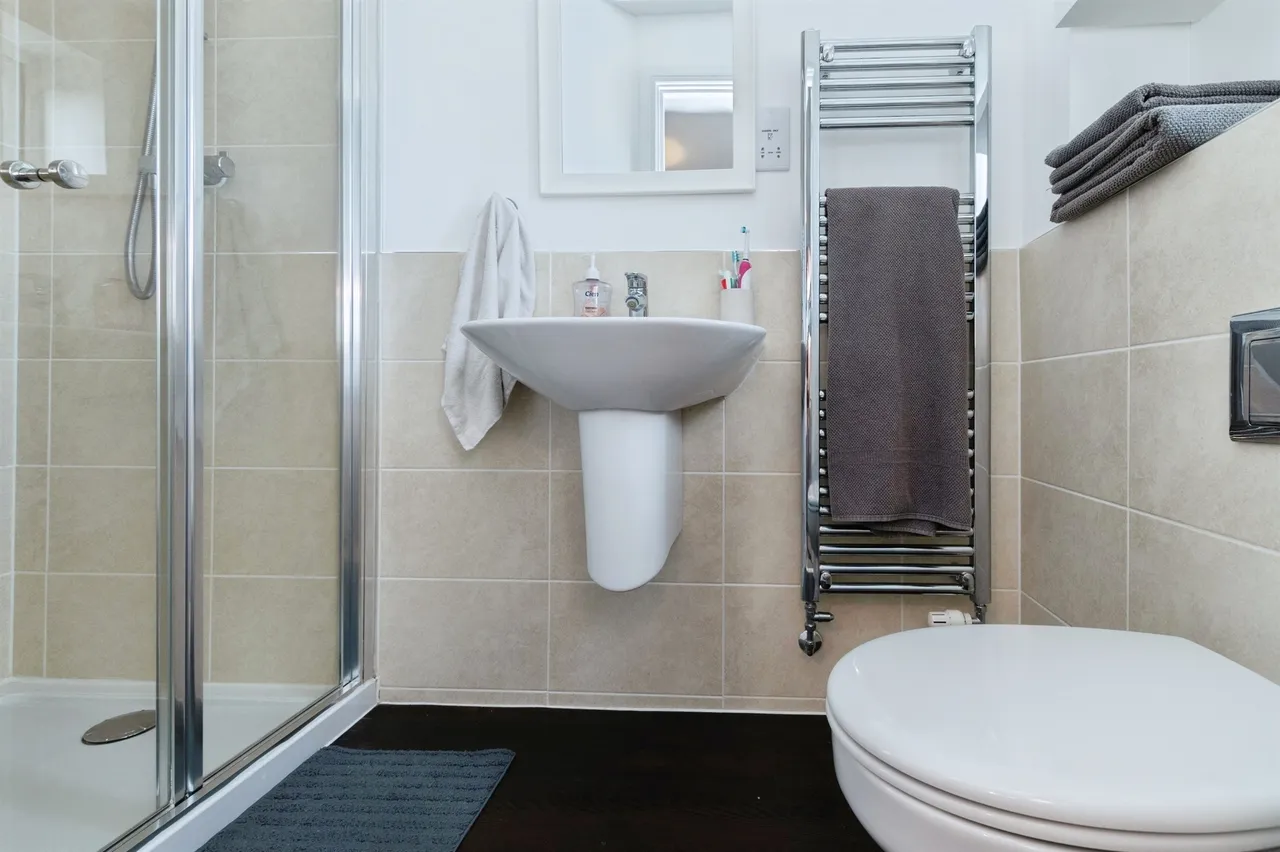 Woodland Avenue, Ferndown, BH22, photo 10